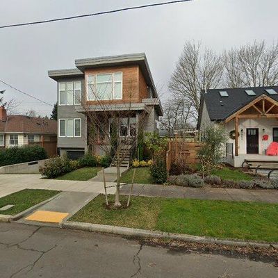 5045 Se Ramona St, Portland, OR 97206