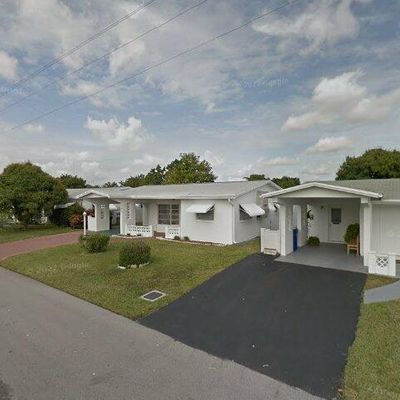 5065 Nw 43 Rd Ct, Lauderdale Lakes, FL 33319