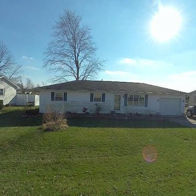 507 W Orchard St, Atwood, IL 61913