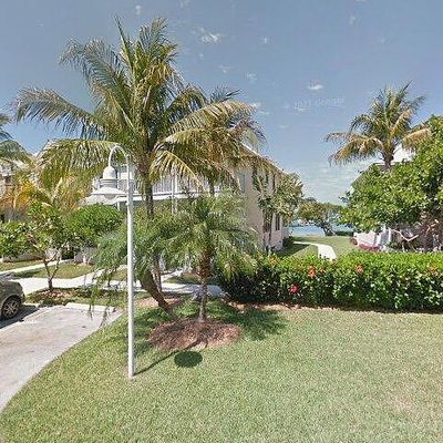 5081 Sunset Village Dr, Marathon, FL 33050