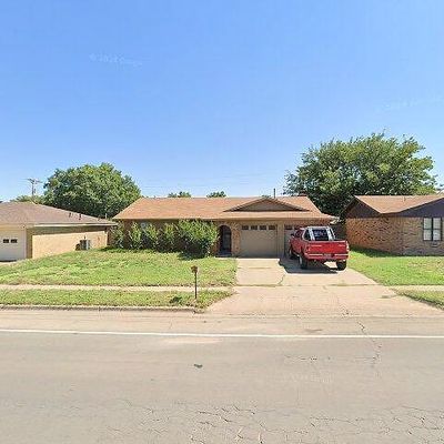 5105 73 Rd St, Lubbock, TX 79424