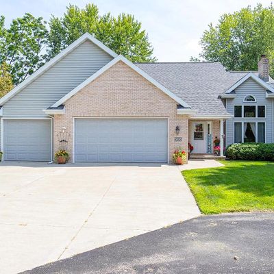 5106 I Ah Maytah Road, Oshkosh, WI 54901