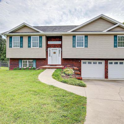 511 Meadow Lark Ct, Mount Carmel, TN 37645