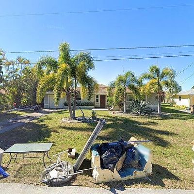 5118 York Ct, Cape Coral, FL 33904