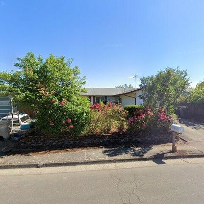 524 35 Th Ave Se, Albany, OR 97322