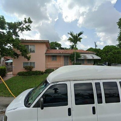 525 Sw 22 Nd Rd, Miami, FL 33135