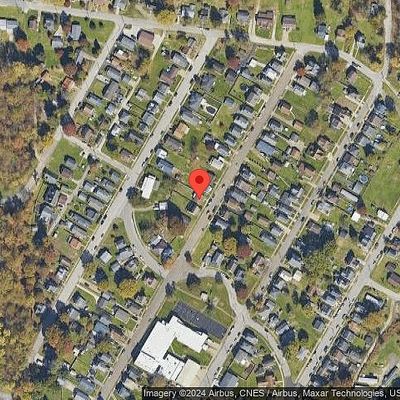 53 Linden Ave, Moundsville, WV 26041