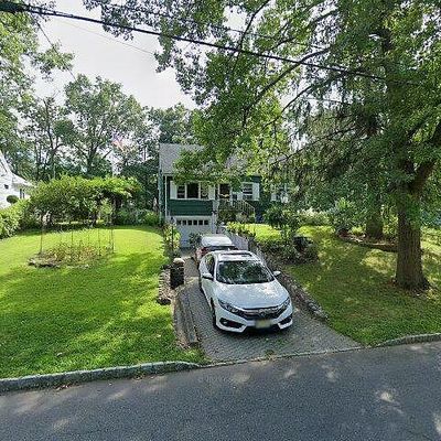 53 W Cedar St, Livingston, NJ 07039