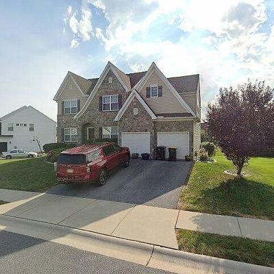 625 Warminster Ln, Lititz, PA 17543