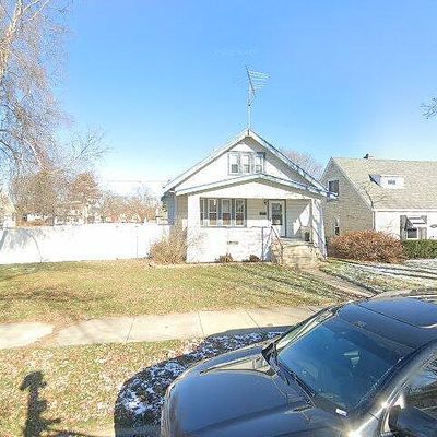 628 Michigan Ave, South Milwaukee, WI 53172