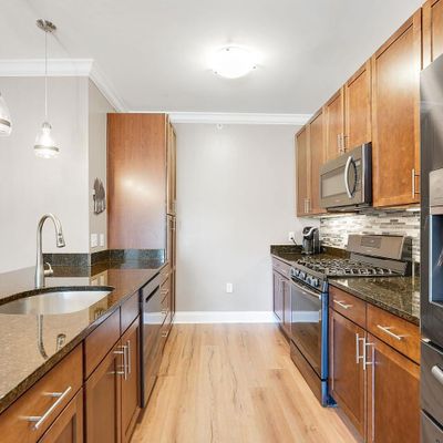 6301 Edsall Rd #421, Alexandria, VA 22312