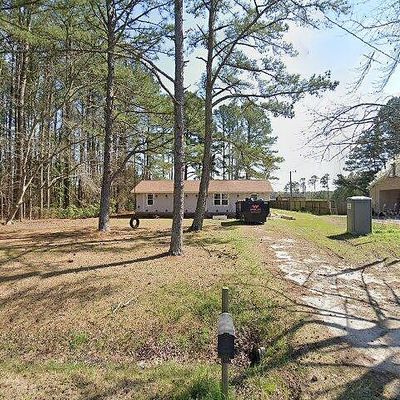 635 Mile Rd, Vanceboro, NC 28586