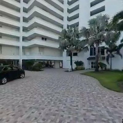 6361 Pelican Bay Blvd #302, Naples, FL 34108