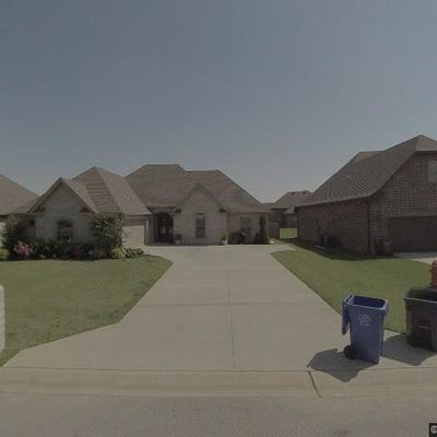 6405 Merrell Dr, Jonesboro, AR 72404