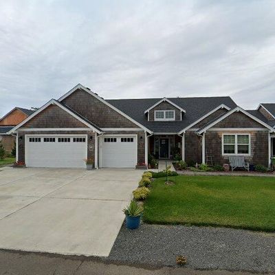 642 Meadow Ln, Gearhart, OR 97138