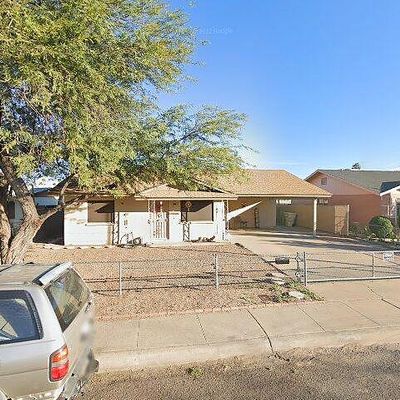 6420 W Flynn Ln, Glendale, AZ 85301