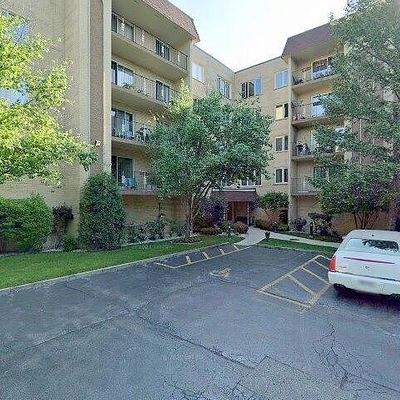 6430 W Belle Plaine Ave #304, Chicago, IL 60634