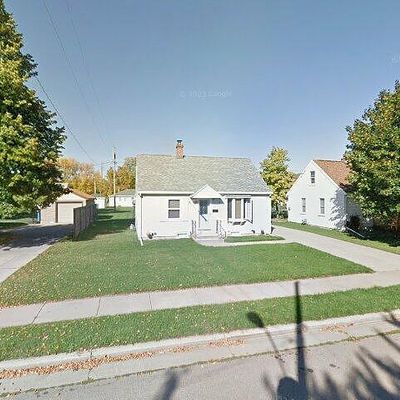 645 Wilson St, Neenah, WI 54956