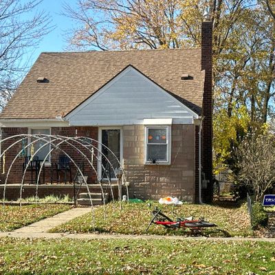 6624 Balfour Ave, Allen Park, MI 48101