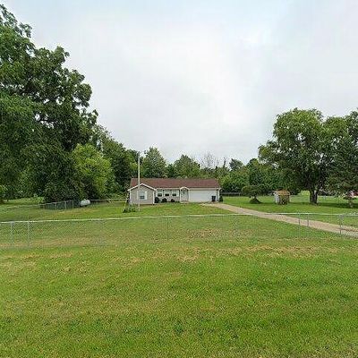 66641 County Road 681, Hartford, MI 49057