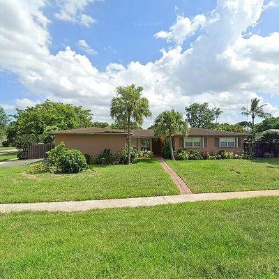 6800 Nw 7 Th St, Plantation, FL 33317