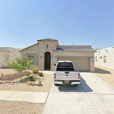 6833 Titan Rd, Las Cruces, NM 88012