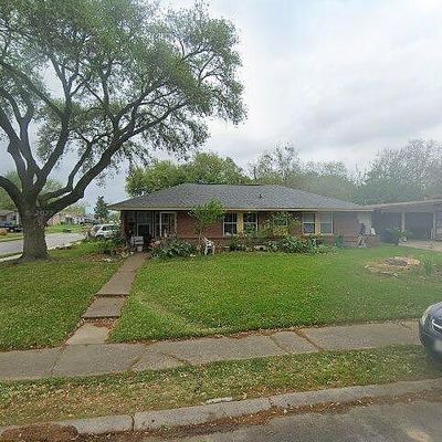 6846 Mobud Dr, Houston, TX 77074