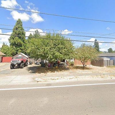 685 E Grant St, Lebanon, OR 97355