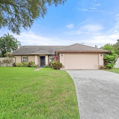 6934 9 Th Ct E, Sarasota, FL 34243