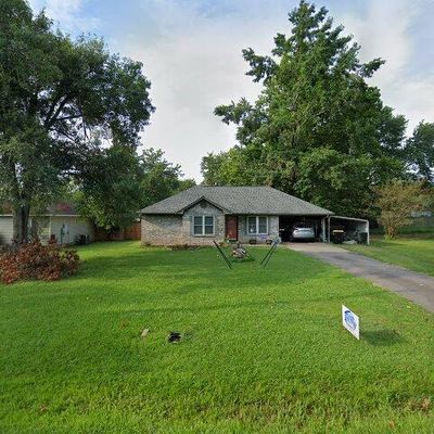 6 Ada Ave, Mayflower, AR 72106