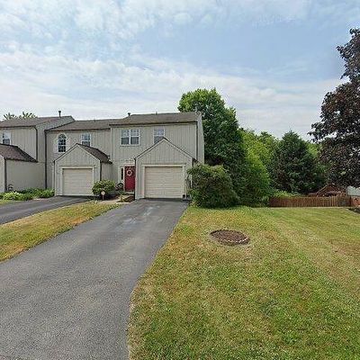 60 Monmouth Dr, Cranberry Township, PA 16066