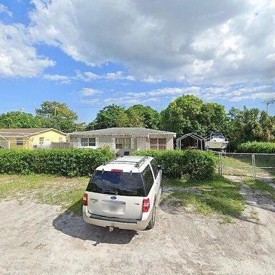 600 Jann Ave, Opa Locka, FL 33054