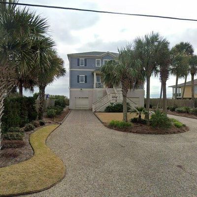 601 W Ashley Ave, Folly Beach, SC 29439