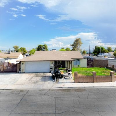 6017 Santa Catalina Ave, Las Vegas, NV 89108