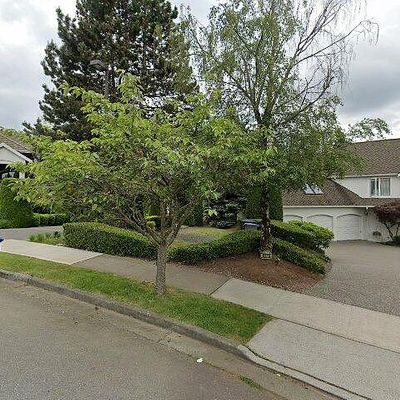 6049 167 Th Ave Se, Bellevue, WA 98006