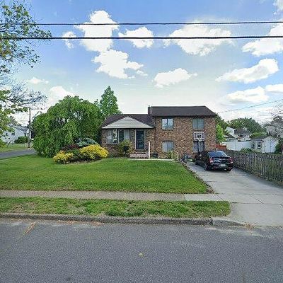 612 Singley Ave, Runnemede, NJ 08078