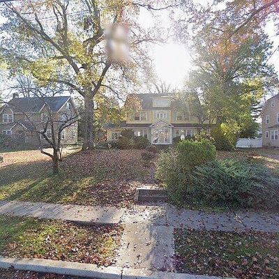 617 W 8th St, Plainfield, NJ 07060