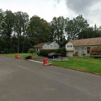 620 Constitutional Dr, Warminster, PA 18974