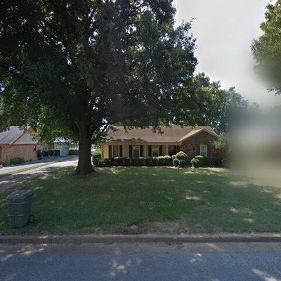 6215 Haddington Dr, Memphis, TN 38119