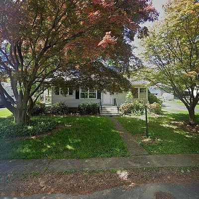 74 W Myrtle Ave, Feasterville Trevose, PA 19053