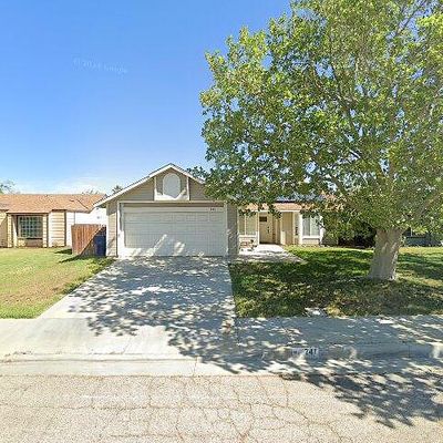 741 Desert Calico Dr, Lancaster, CA 93534