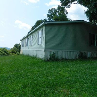 743 Jordan Rd, Washburn, TN 37888