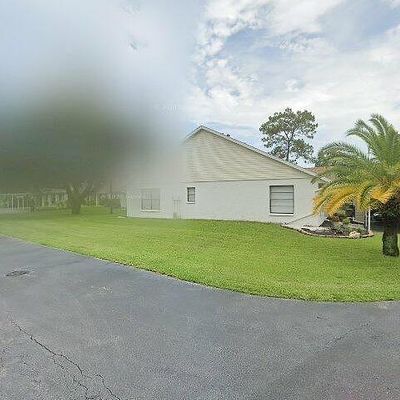 7631 Bloomingdale Dr, New Port Richey, FL 34654