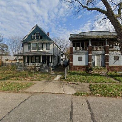 769 E 103 Rd St, Cleveland, OH 44108