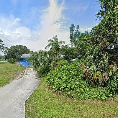 7700 Eden Rd, Fort Pierce, FL 34951