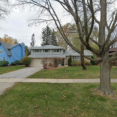 778 Wilson Ave, Glen Ellyn, IL 60137