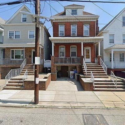 79 W 14 Th St, Bayonne, NJ 07002