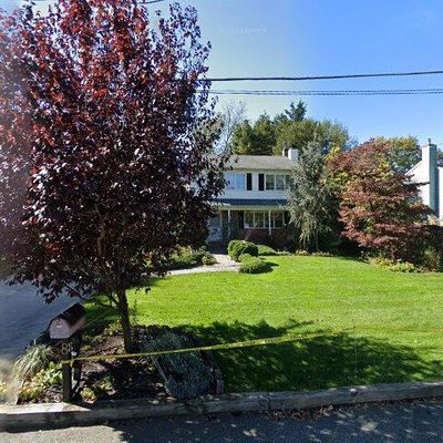 8 Passaic Ave, Voorhees, NJ 08043