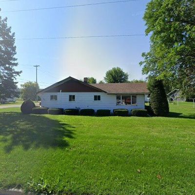 803 Broadway St, Wrightstown, WI 54180