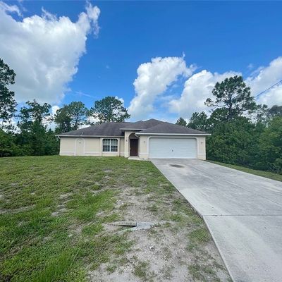 804 Knox Ave S, Lehigh Acres, FL 33974